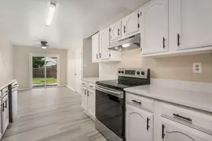 4500 Larner St, The Colony, TX 75056 - Photo 5