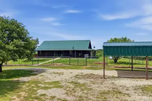 3078 Admire Rd, Nocona, TX 76255 - Photo 9