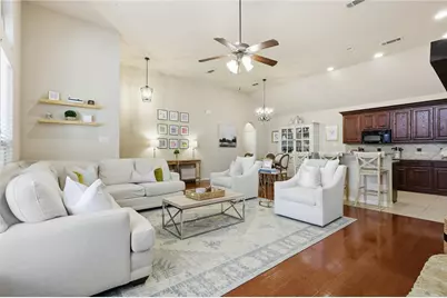 9136 Cottonwood Village Drive, Fort Worth, TX 76120 - Photo 5