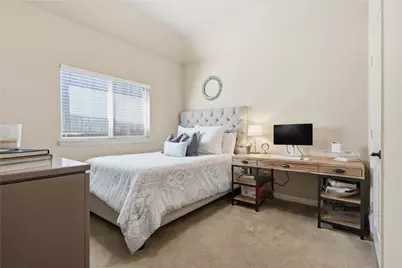 9136 Cottonwood Village Drive, Fort Worth, TX 76120 - Photo 15