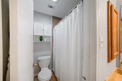 6404 Peggy Drive, Fort Worth, TX 76133 - Photo 17