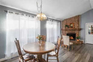 6404 Peggy Dr, Fort Worth, TX 76133 - Photo 9