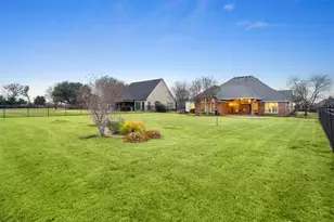 669 Brookhaven Ct, Waxahachie, TX 75165 - Photo 35