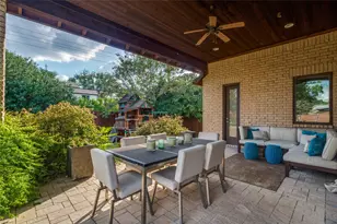 5650 Charlestown Dr, Dallas, TX 75230 - Photo 29