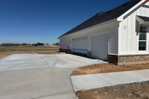 154 Snowy Owl Trl, New Fairview, TX 76078 - Photo 3
