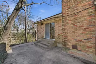 8701 Midway Dr, Woodway, TX 76712 - Photo 27