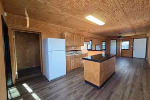 302 Carson Cir, Gun Barrel City, TX 75156 - Photo 13