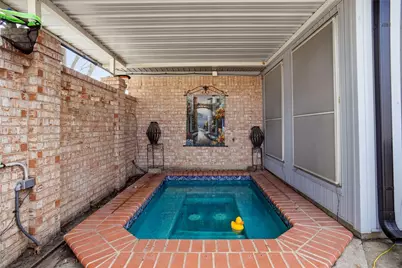 200 Hillview Drive, Hurst, TX 76054 - Photo 23