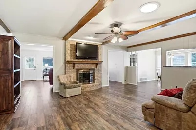 200 Hillview Drive, Hurst, TX 76054 - Photo 9