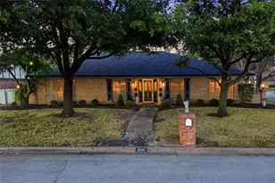 200 Hillview Dr, Hurst, TX 76054 - Photo 23