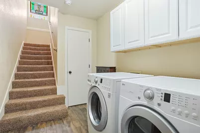 200 Hillview Drive, Hurst, TX 76054 - Photo 19