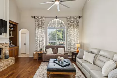 823 Patricia Drive, Allen, TX 75002 - Photo 11