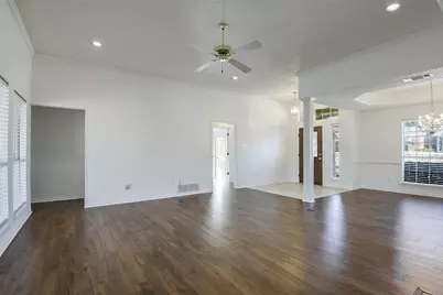 6913 Aspen Wood Trail, Fort Worth, TX 76132 - Photo 9