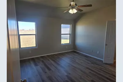 11350 Mitchell Circle, Ponder, TX 76259 - Photo 11