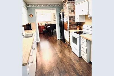 5608 Woodway Drive, Fort Worth, TX 76133 - Photo 11