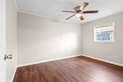 101 E Williams Street, Bowie, TX 76230 - Photo 15