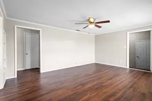 101 E Williams St, Bowie, TX 76230 - Photo 19