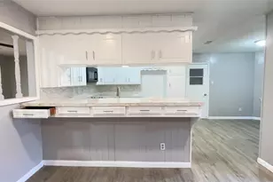 1700 Sagebush Trail, Euless, TX 76040 - Photo 11