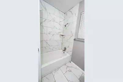 1700 Sagebush Trail, Euless, TX 76040 - Photo 3