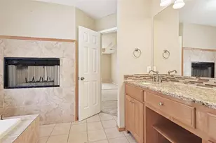 225 Quail Trail Ln, Arlington, TX 76002 - Photo 15