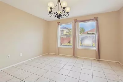 225 Quail Trail Lane, Arlington, TX 76002 - Photo 7