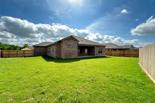132 Lasso Loop, Lorena, TX 76655 - Photo 29