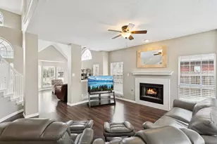 5809 Chatsworth Ct, Arlington, TX 76018 - Photo 7