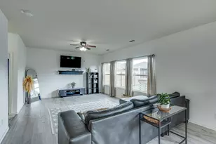 616 Cameron Wy, Azle, TX 76020 - Photo 5