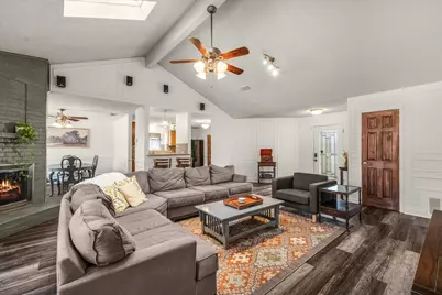 107 Springridge Lane, Euless, TX 76039 - Photo 11