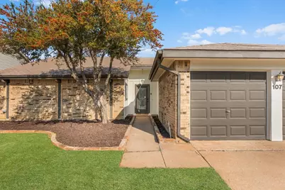 107 Springridge Lane, Euless, TX 76039 - Photo 5