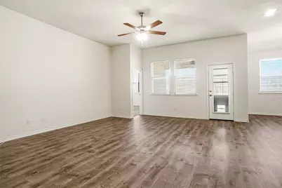 704 Saddle Club Way, Princeton, TX 75407 - Photo 3