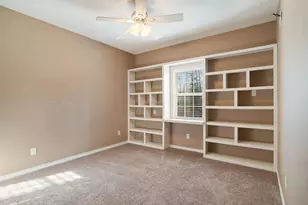 126 Hidden Lake Dr, Powderly, TX 75473 - Photo 5