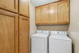 210 Maple Ln, Stephenville, TX 76401 - Photo 17