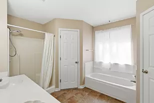 210 Maple Ln, Stephenville, TX 76401 - Photo 25