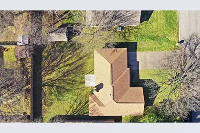 210 Maple Lane, Stephenville, TX 76401 - Photo 5