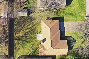 210 Maple Ln, Stephenville, TX 76401 - Photo 5