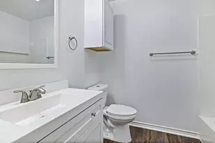 406 E Elm St, Denison, TX 75021 - Photo 13