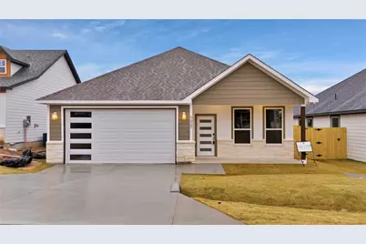 5620 Barkridge Drive, Granbury, TX 76048 - Photo 1