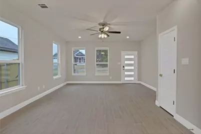 5620 Barkridge Drive, Granbury, TX 76048 - Photo 7