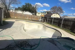 1913 San Antonio Dr, Garland, TX 75042 - Photo 13