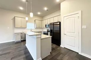 557 S Utah St, Celina, TX 75009 - Photo 5