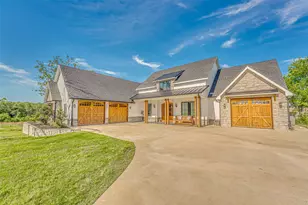 5523 Lakeshore Ct, Log Cabin, TX 75148 - Photo 1
