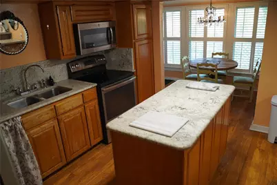 7028 Edgewater Trail, Fort Worth, TX 76135 - Photo 5