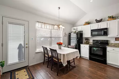 1307 Hidden Oaks Drive, Mansfield, TX 76063 - Photo 7