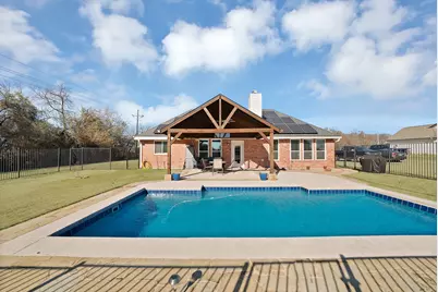 2051 Florence Drive, Princeton, TX 75407 - Photo 7
