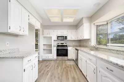 3103 Birch Drive, Carrollton, TX 75007 - Photo 11