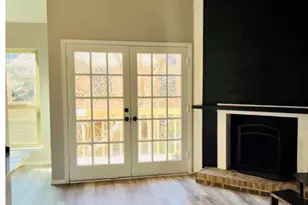 7107 Holly Hill Dr, Dallas, TX 75231 - Photo 7