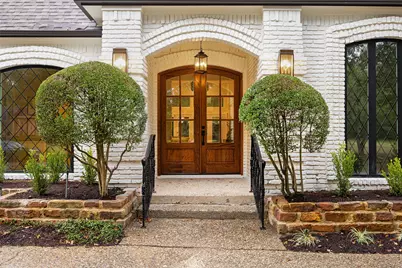 17115 Club Hill Drive, Dallas, TX 75248 - Photo 37