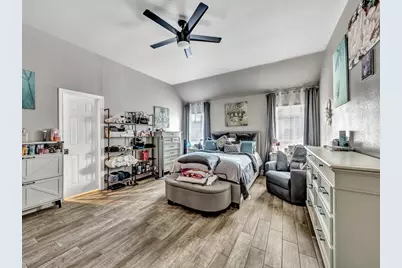 6404 Eagle Creek Drive, Flower Mound, TX 75028 - Photo 7