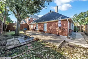 6404 Eagle Creek Dr, Flower Mound, TX 75028 - Photo 11